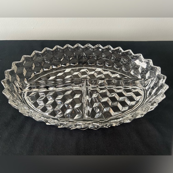 FOSTORIA American UV tested authentic.3 Part Divided Relish/Snack/Olive/Nut Dish - Picture 3 of 13